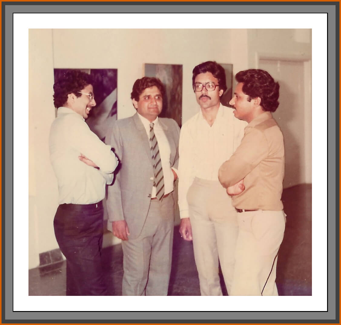 Pramod Bhambani, Shammi Walia, Deepak Kuchroo, and Praveen Nayyar at the exhibition