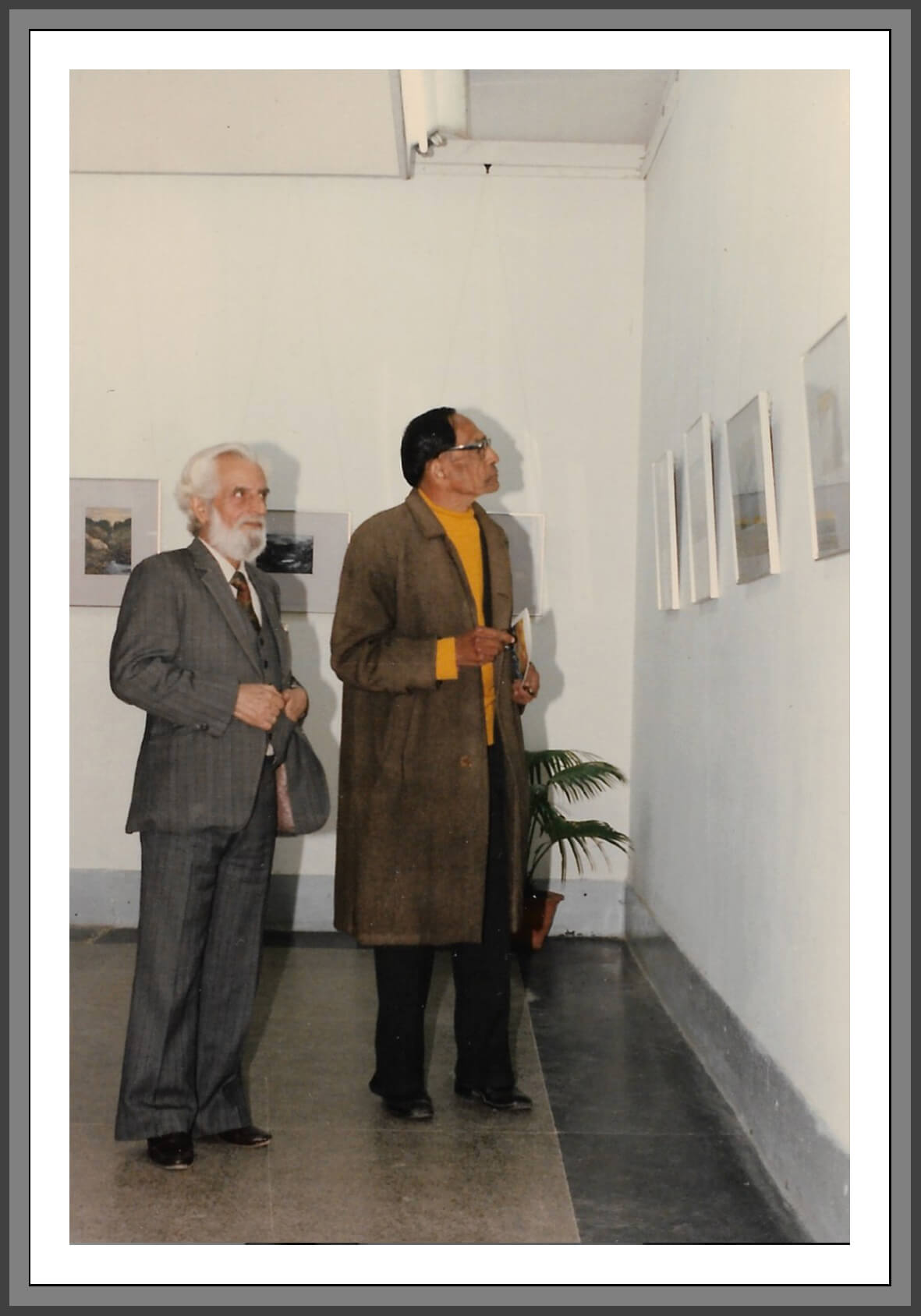 Manohar Kaul with art critic Krishna Chaitanya