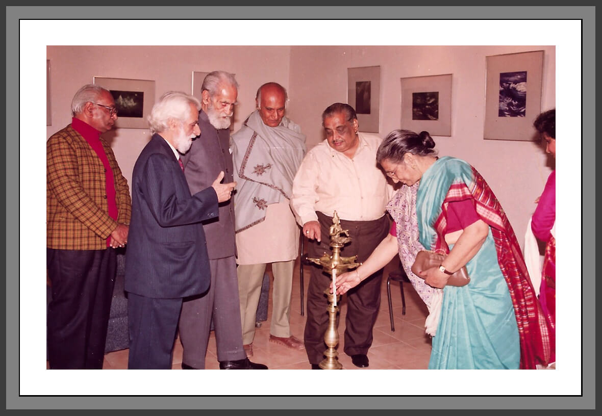 Mohini Kaul lighting the lamp at the inauguration
