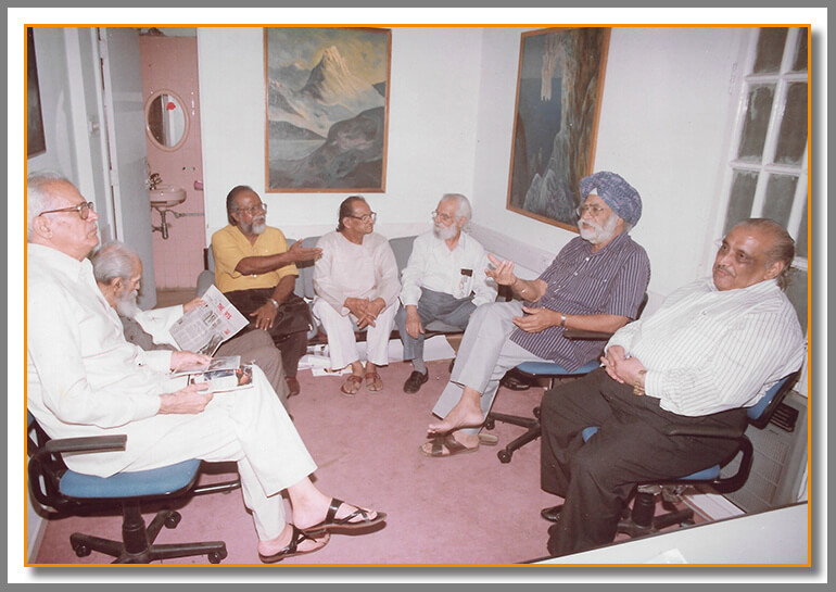 photos of Manohar Kaul